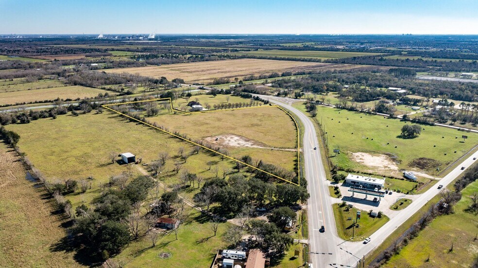 FM 1942 Rd, Crosby, TX for sale - Building Photo - Image 1 of 1