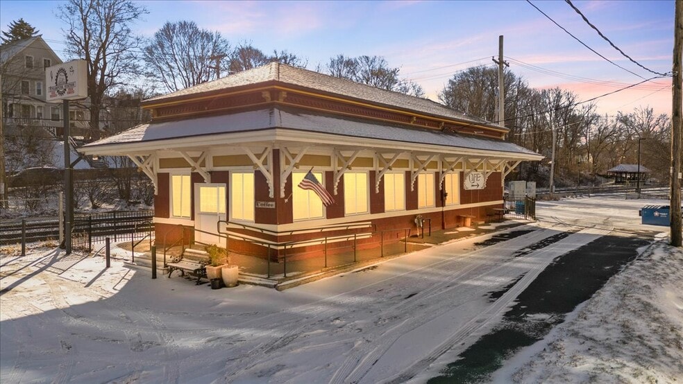 30 Railroad Ave, Haverhill, MA for sale - Building Photo - Image 2 of 25