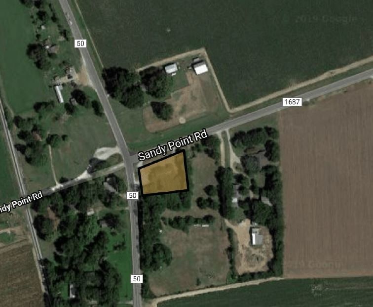 12675 Sandy Point Rd, Bryan, TX 77807