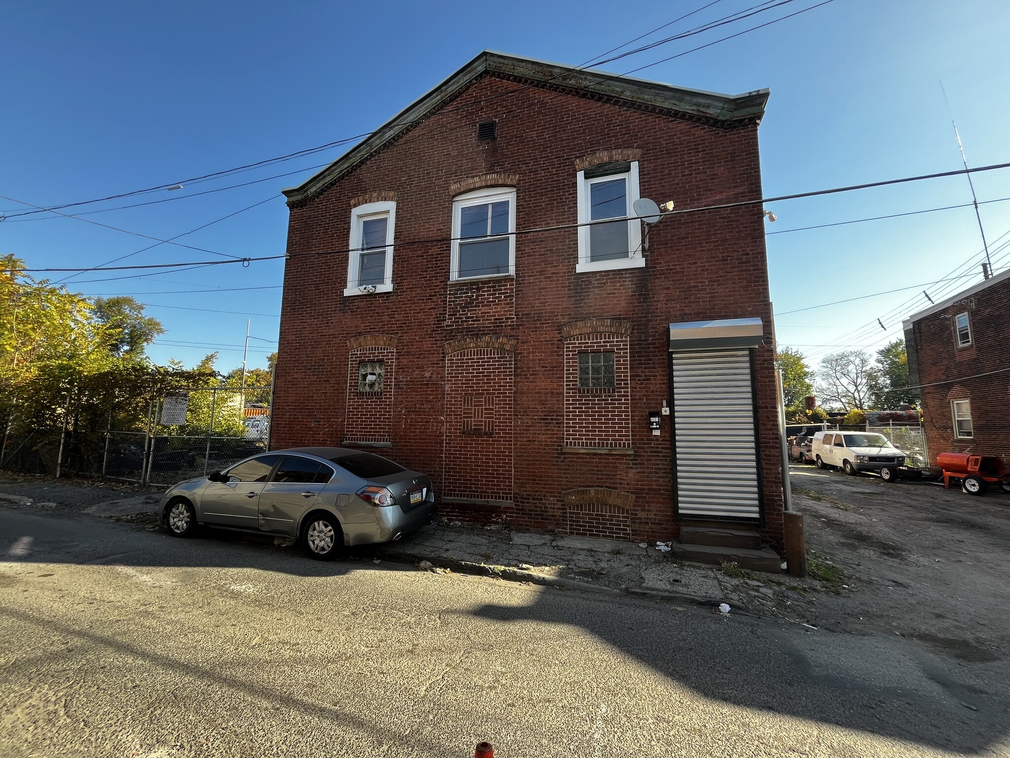 4001 Dell St, Philadelphia, PA for sale Primary Photo- Image 1 of 6