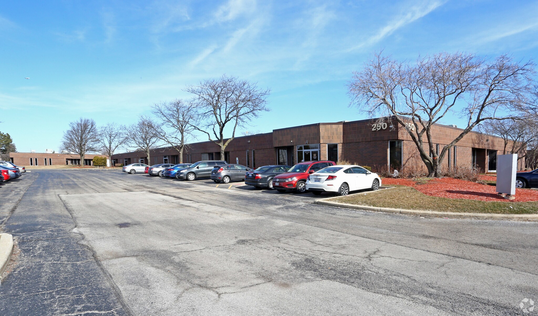 250 E Devon Ave, Itasca, IL for sale Primary Photo- Image 1 of 1