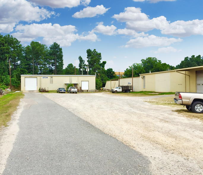 3730 Overlook Rd, Raleigh, NC for lease - Building Photo - Image 2 of 8