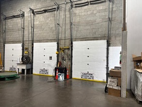 100 Tripak Industries Blvd, Tarentum, PA for lease Interior Photo- Image 1 of 4