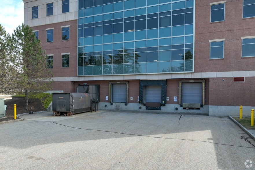 100 Liberty Way, Dover, NH for lease - Building Photo - Image 2 of 6