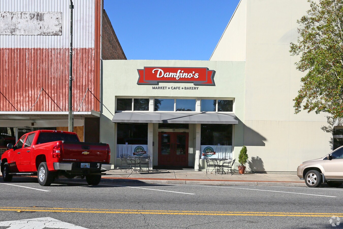 18 N Adams St, Quincy, FL 32351