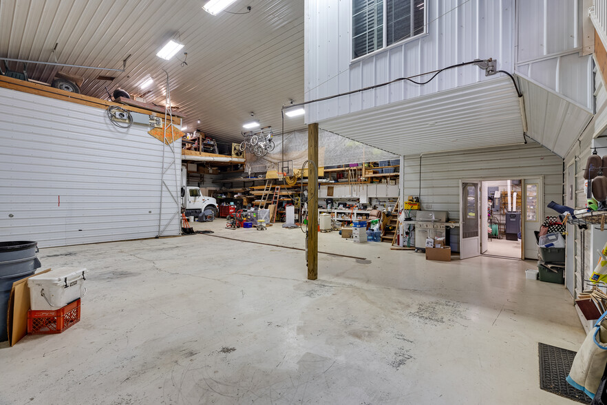 4466 Scofield Carleton Rd, Carleton, MI for sale - Building Photo - Image 2 of 27