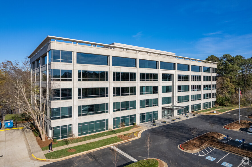 4501 North Point Pky, Alpharetta, GA for lease - Building Photo - Image 1 of 10