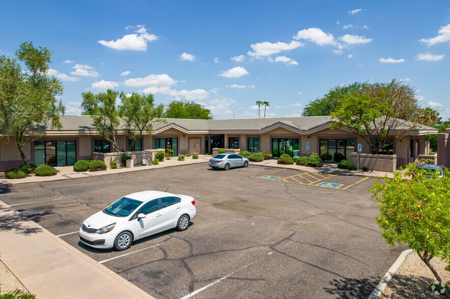 18555 N 79th Ave, Glendale, AZ for lease - Building Photo - Image 1 of 10
