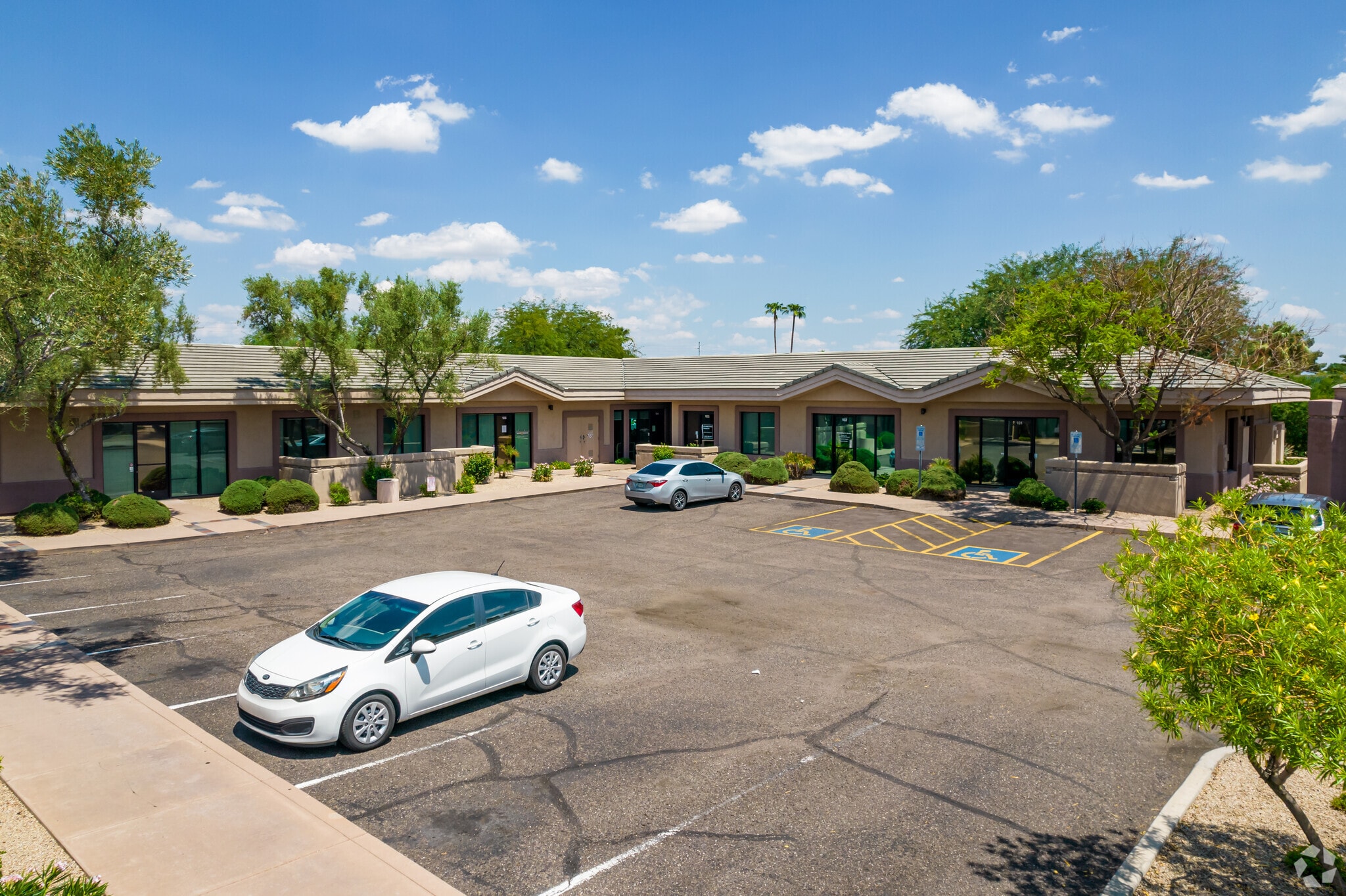 18555 N 79th Ave, Glendale, AZ for lease Building Photo- Image 1 of 11