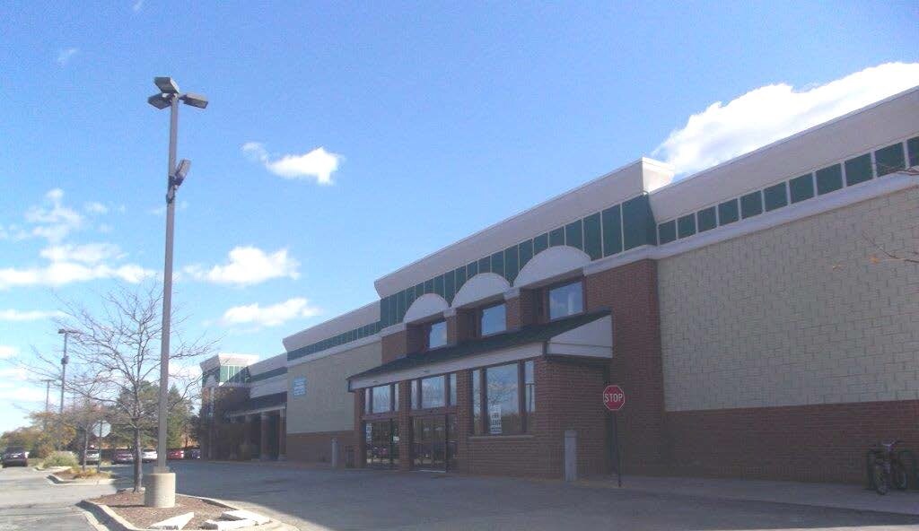201 63rd St, Willowbrook, IL for sale Building Photo- Image 1 of 1