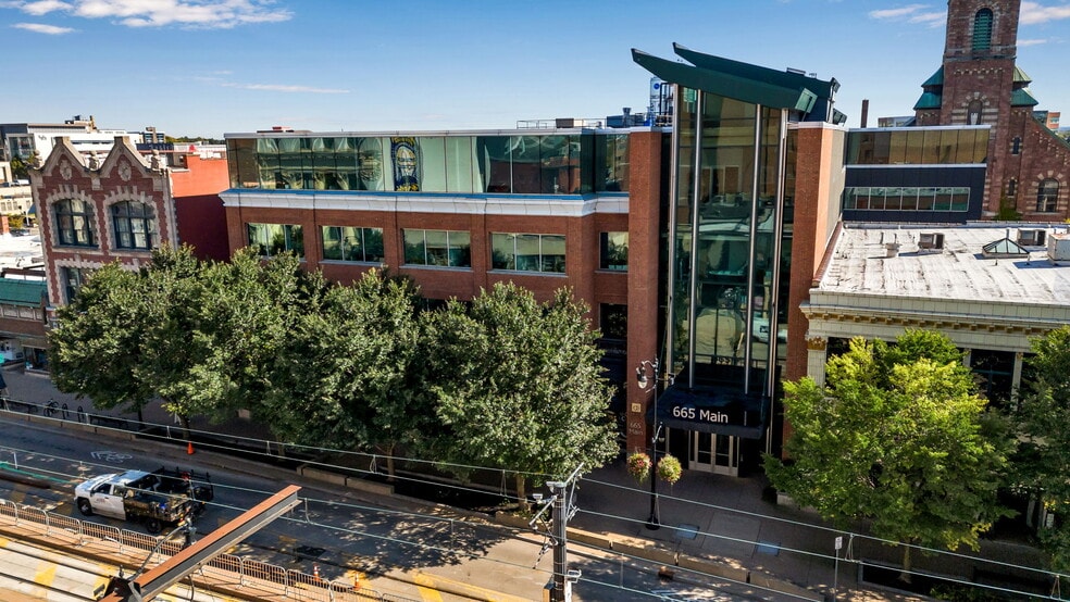 665 Main St, Buffalo, NY for lease - Building Photo - Image 1 of 46