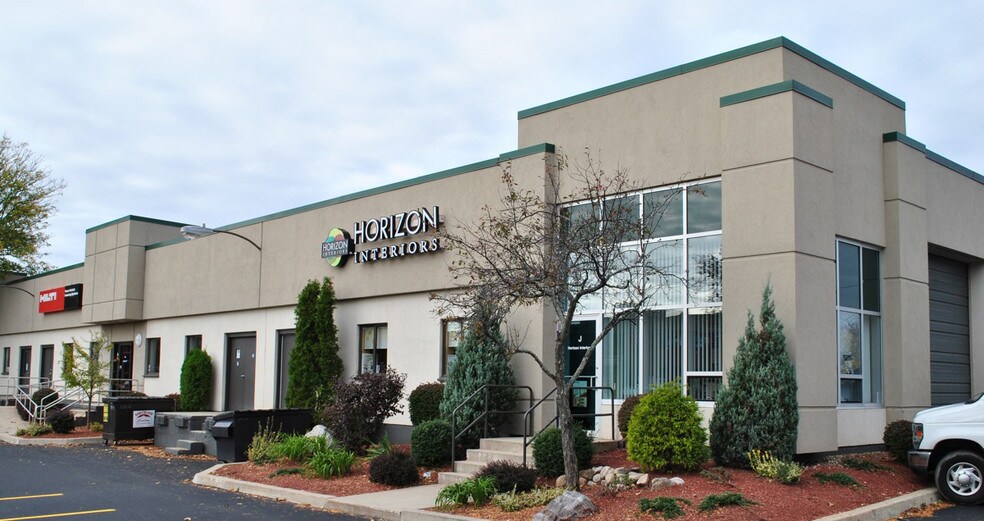 150 New Boston St, Woburn, MA for lease - Primary Photo - Image 1 of 15