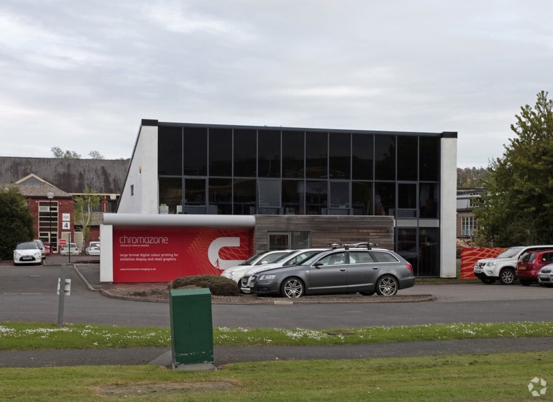 Kingsway N, Gateshead for sale - Building Photo - Image 2 of 2