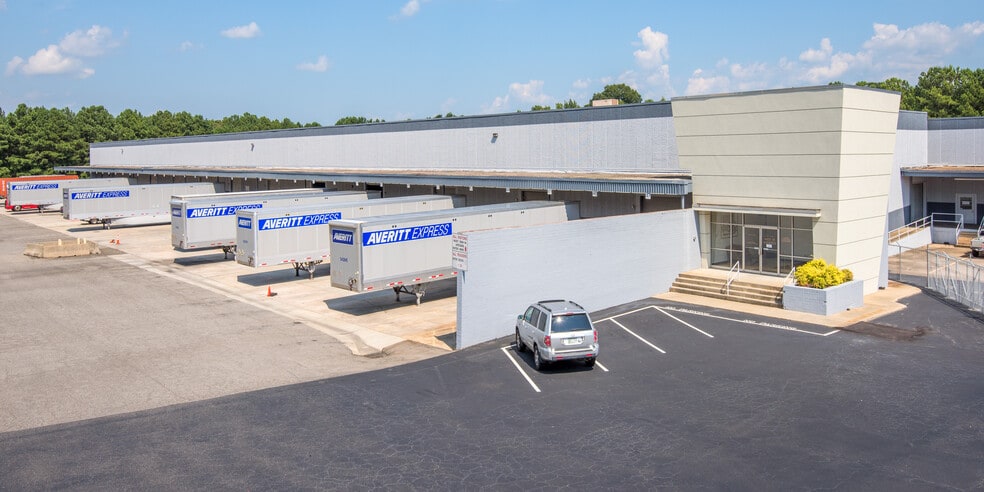 224 N Hoover Rd, Durham, NC for lease - Building Photo - Image 1 of 6