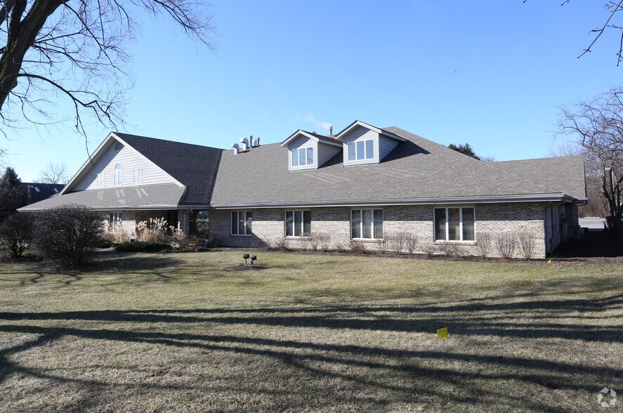 7600 S County Line Rd, Burr Ridge, IL for sale - Primary Photo - Image 1 of 1
