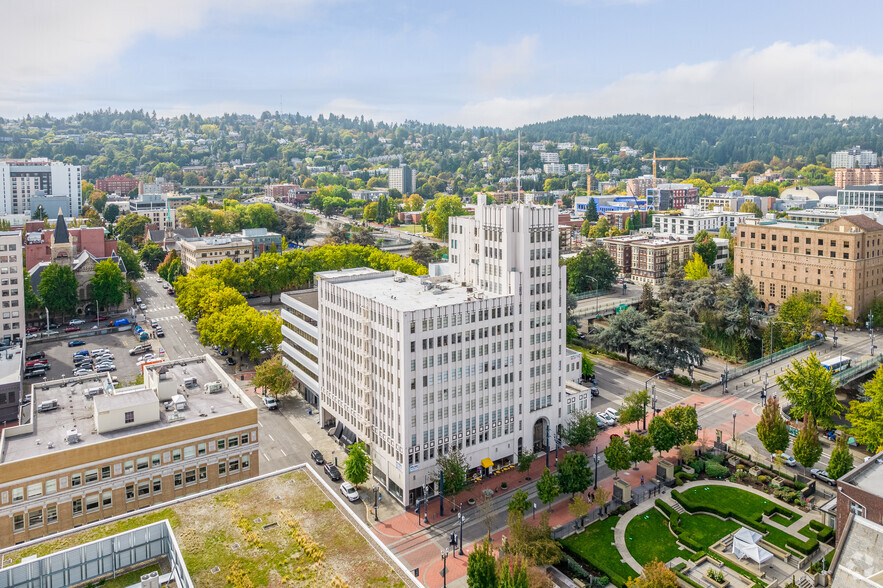 1220 SW Morrison St, Portland, OR for lease - Aerial - Image 3 of 9