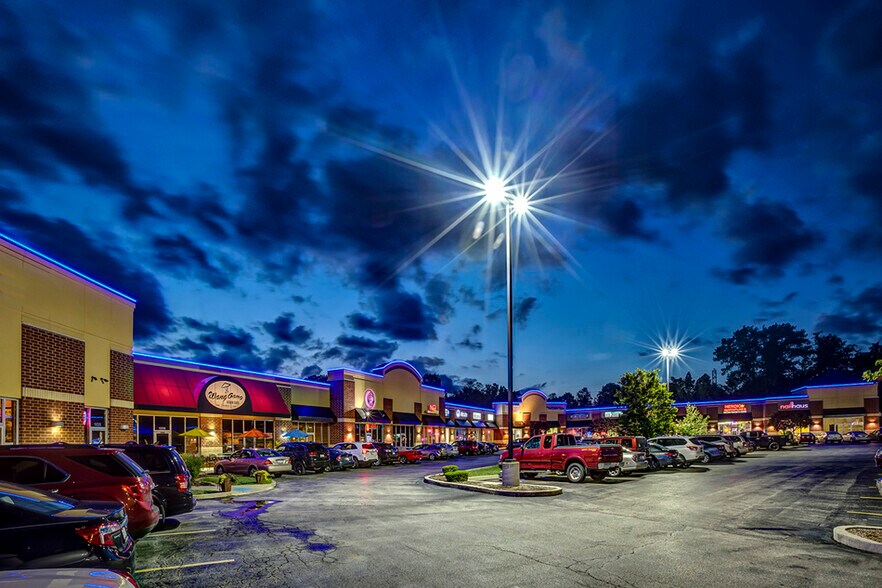 1001-1053 Century Dr, Edwardsville, IL for lease - Building Photo - Image 1 of 11