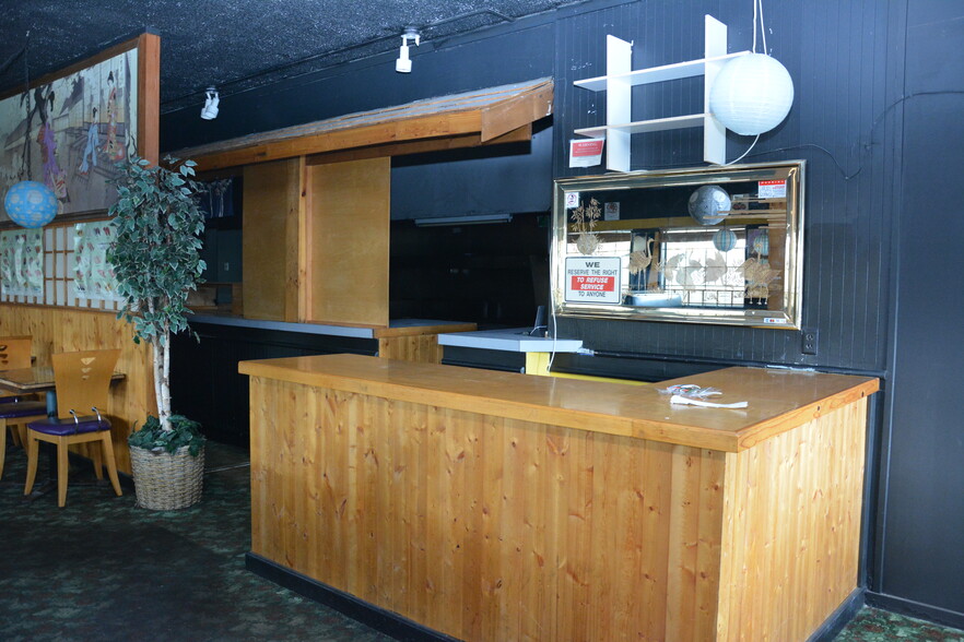 1617 E Front St, Port Angeles, WA for lease - Interior Photo - Image 2 of 26