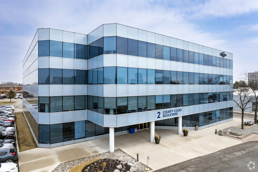 2 County Court Blvd, Brampton, ON for lease - Primary Photo - Image 1 of 4