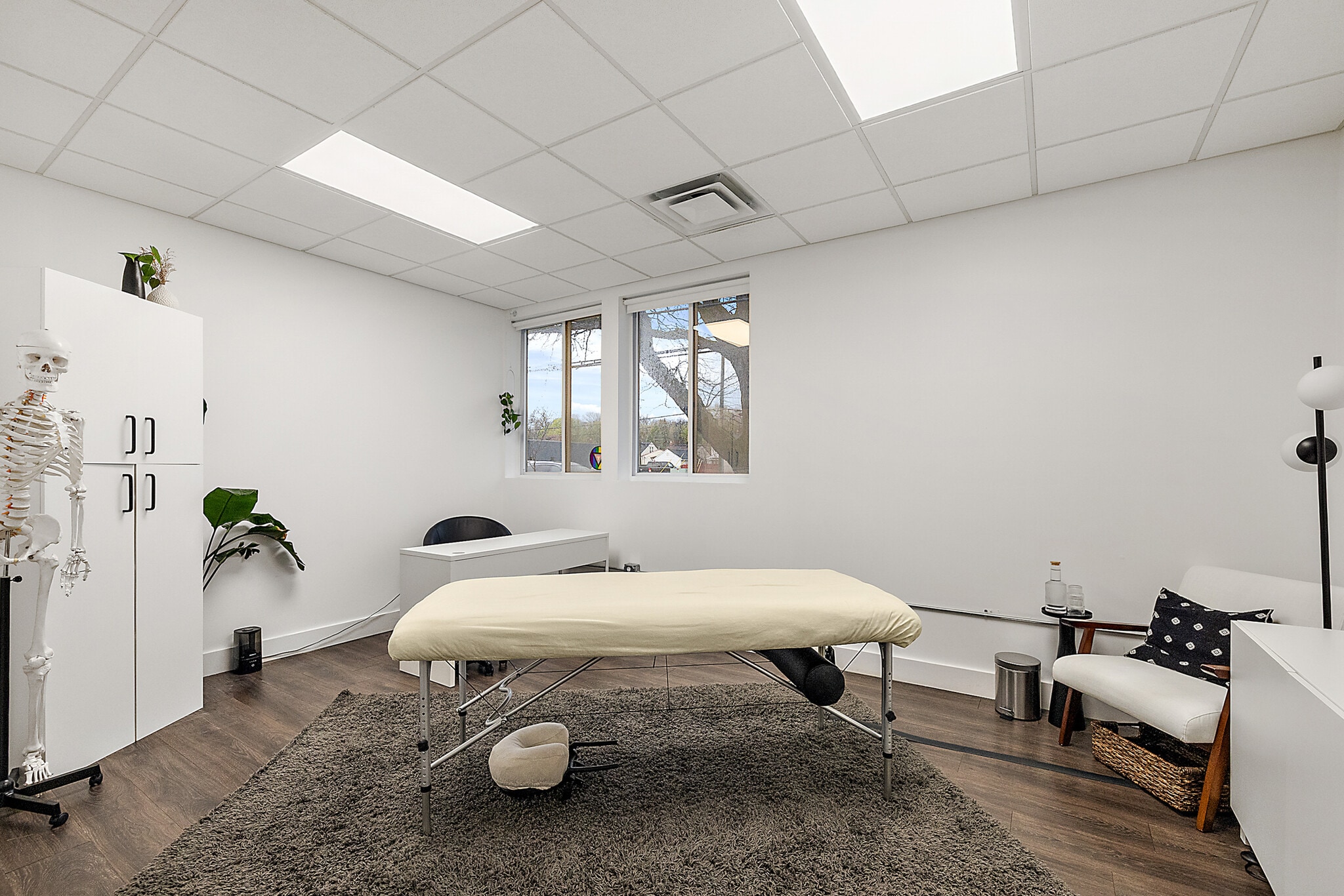1320 N Campbell Rd, Royal Oak, MI for lease Interior Photo- Image 1 of 6