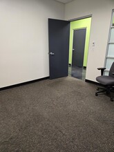 10 Strecker Rd, Ellisville, MO for lease Interior Photo- Image 1 of 4