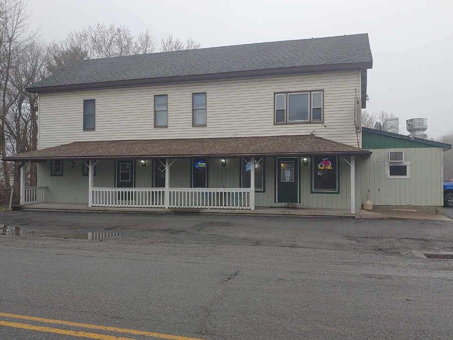 1447 Ny78 & 98, Java Center, NY 14082 Smokey's Bar and Grill