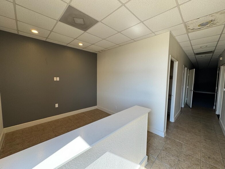 2801-2825 Gulf Fwy, Houston, TX for lease - Building Photo - Image 3 of 28