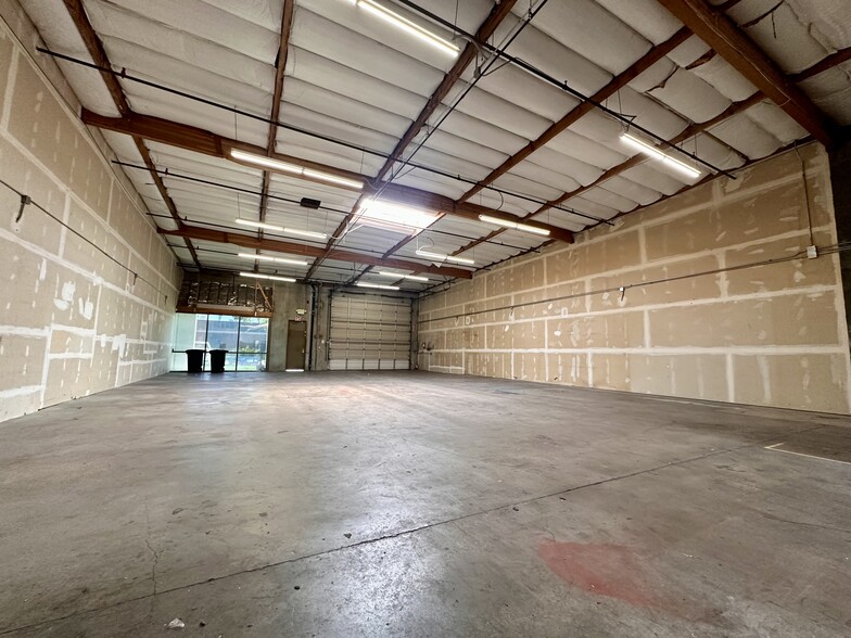 6805 Sierra Ct, Dublin, CA for lease - Building Photo - Image 2 of 4