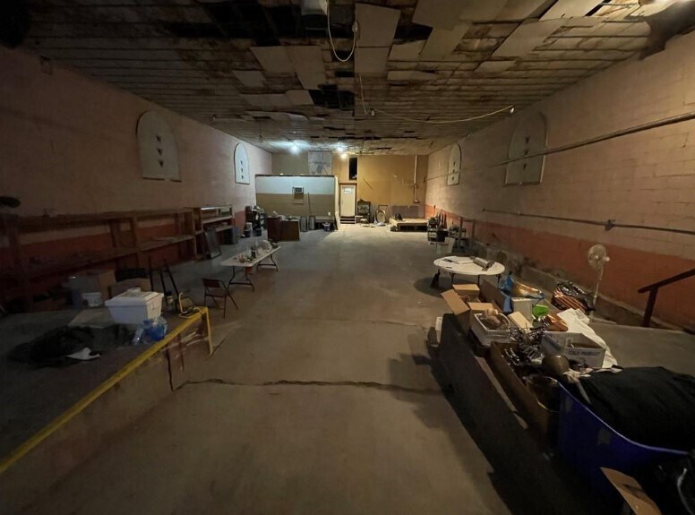 204 NW Main St, Minco, OK 73059