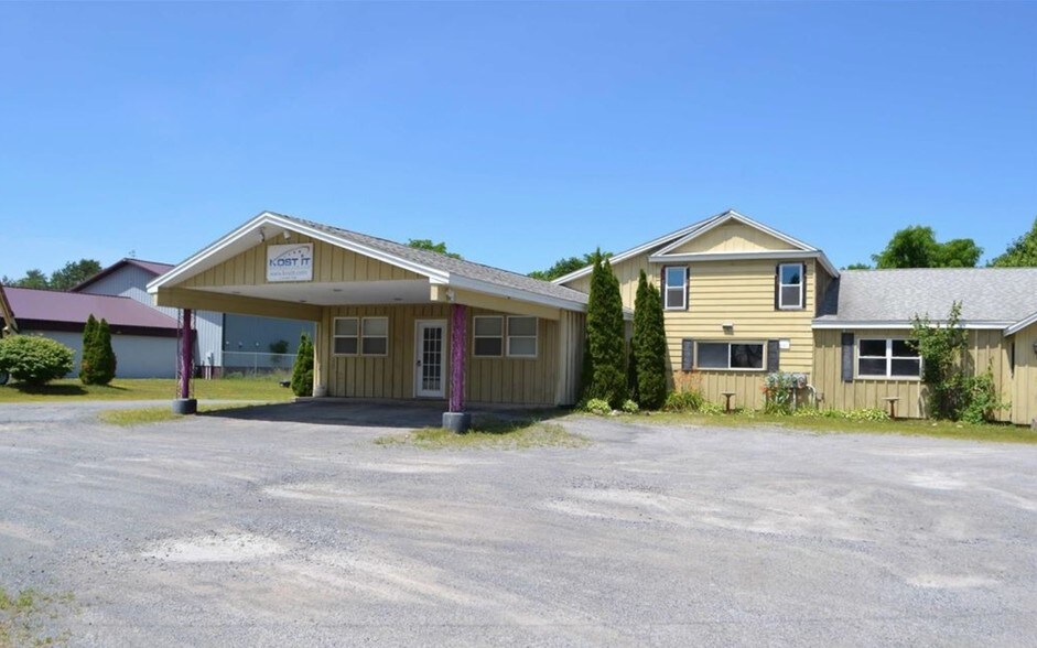 1451 Route 9, Fort Edward, NY for sale - Primary Photo - Image 1 of 1