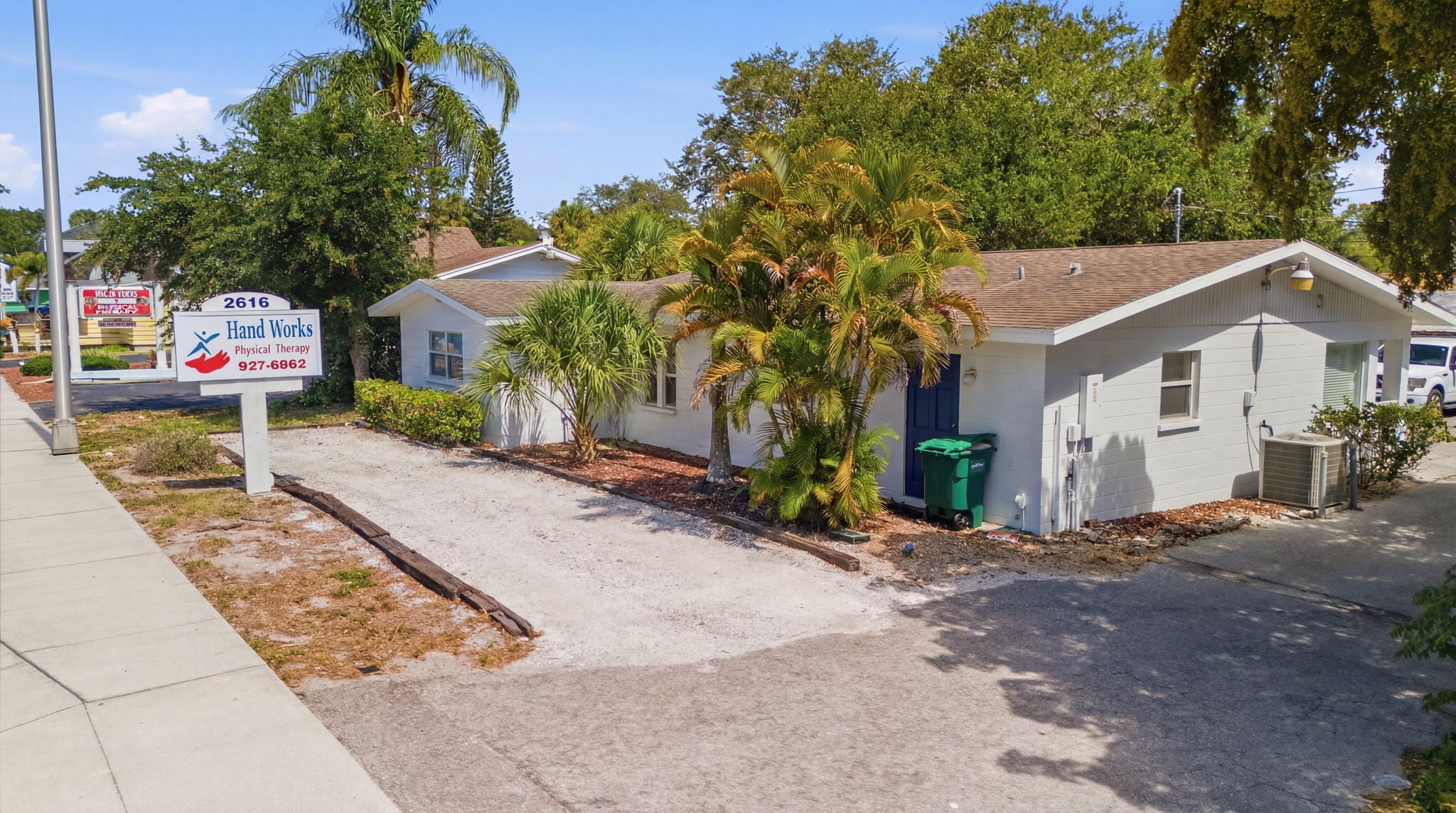 2616 Bee Ridge Rd, Sarasota, FL for sale Building Photo- Image 1 of 35