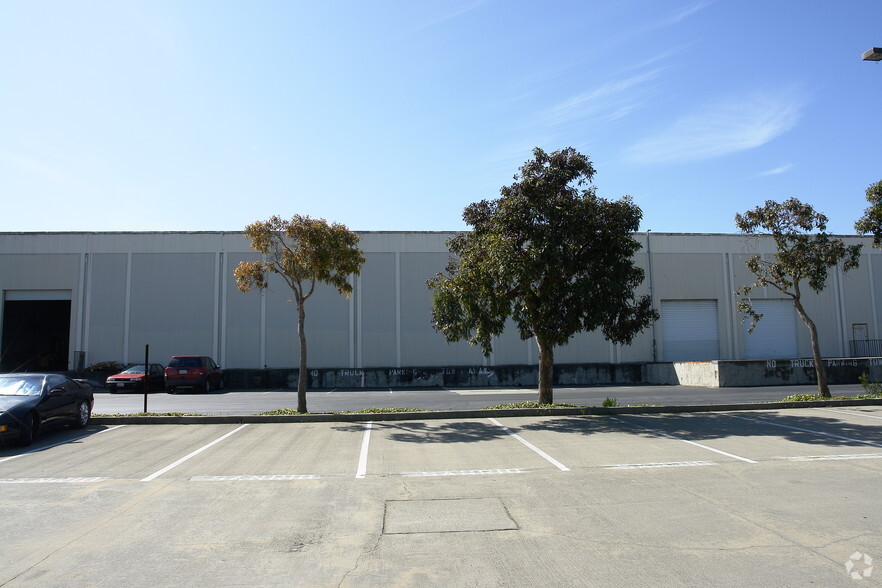 526-534 Eccles Ave, South San Francisco, CA for lease - Building Photo - Image 3 of 6