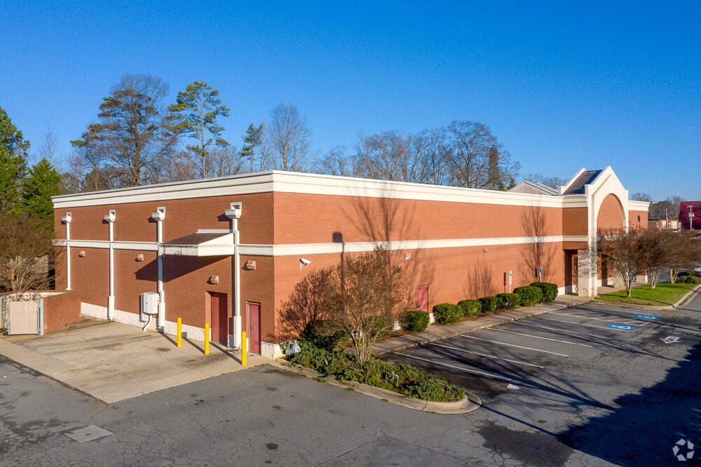 7934 Idlewild Rd, Charlotte, NC 28212