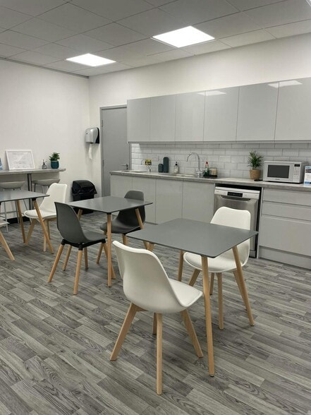 Caldwell Rd, Widnes for lease - Interior Photo - Image 3 of 7