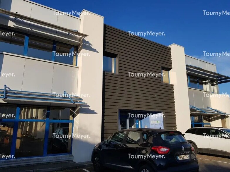 Office in Toulouse for lease - Building Photo - Image 1 of 4