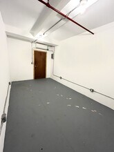 32 Meadow St, Brooklyn, NY for lease Interior Photo- Image 2 of 9