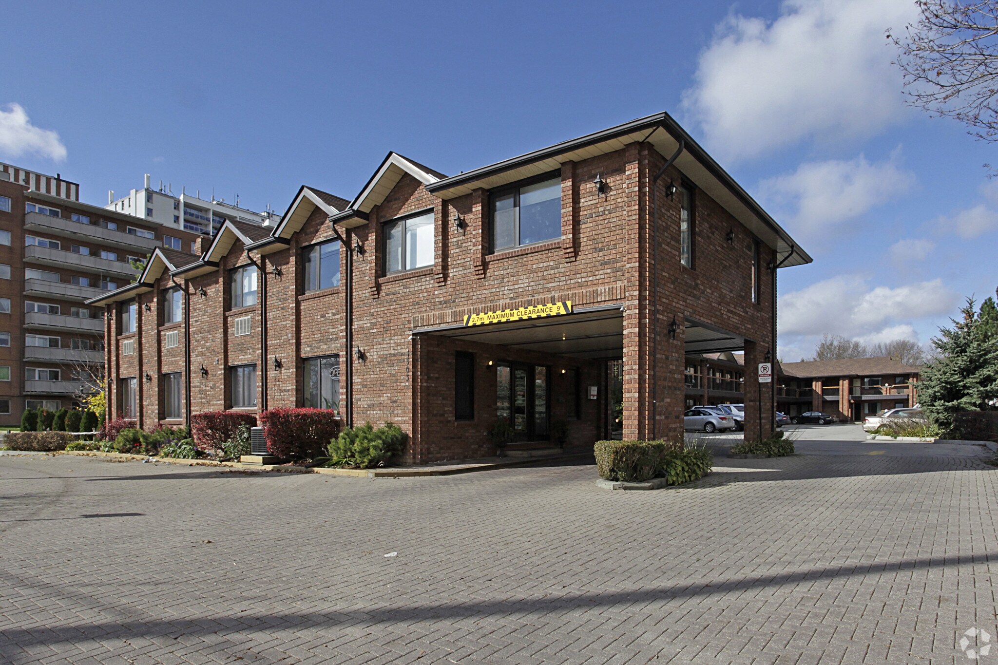 1303 Lakeshore Rd E, Mississauga, ON for sale Primary Photo- Image 1 of 3