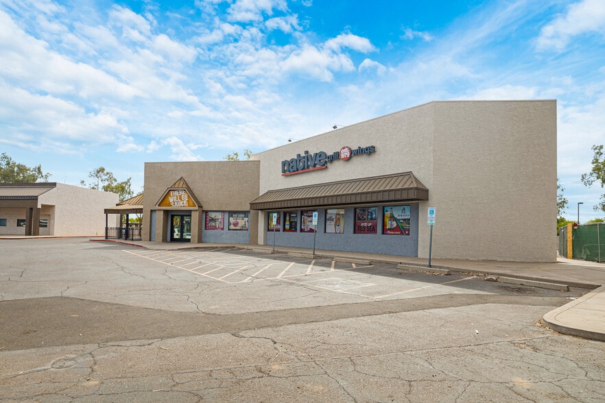 1559 S Gilbert Rd, Mesa, AZ for sale - Building Photo - Image 1 of 12