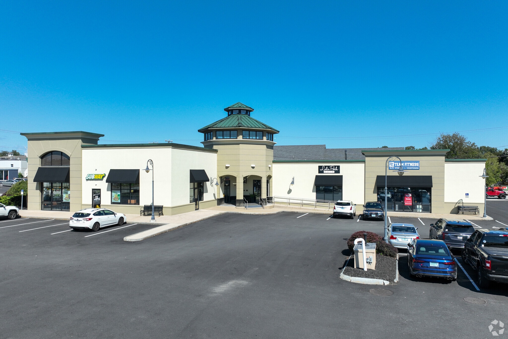 7 Lafayette Rd, North Hampton, NH for lease Primary Photo- Image 1 of 5