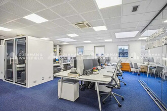 203 Rue Du Faubourg Saint-Honoré, Paris for lease Interior Photo- Image 1 of 4