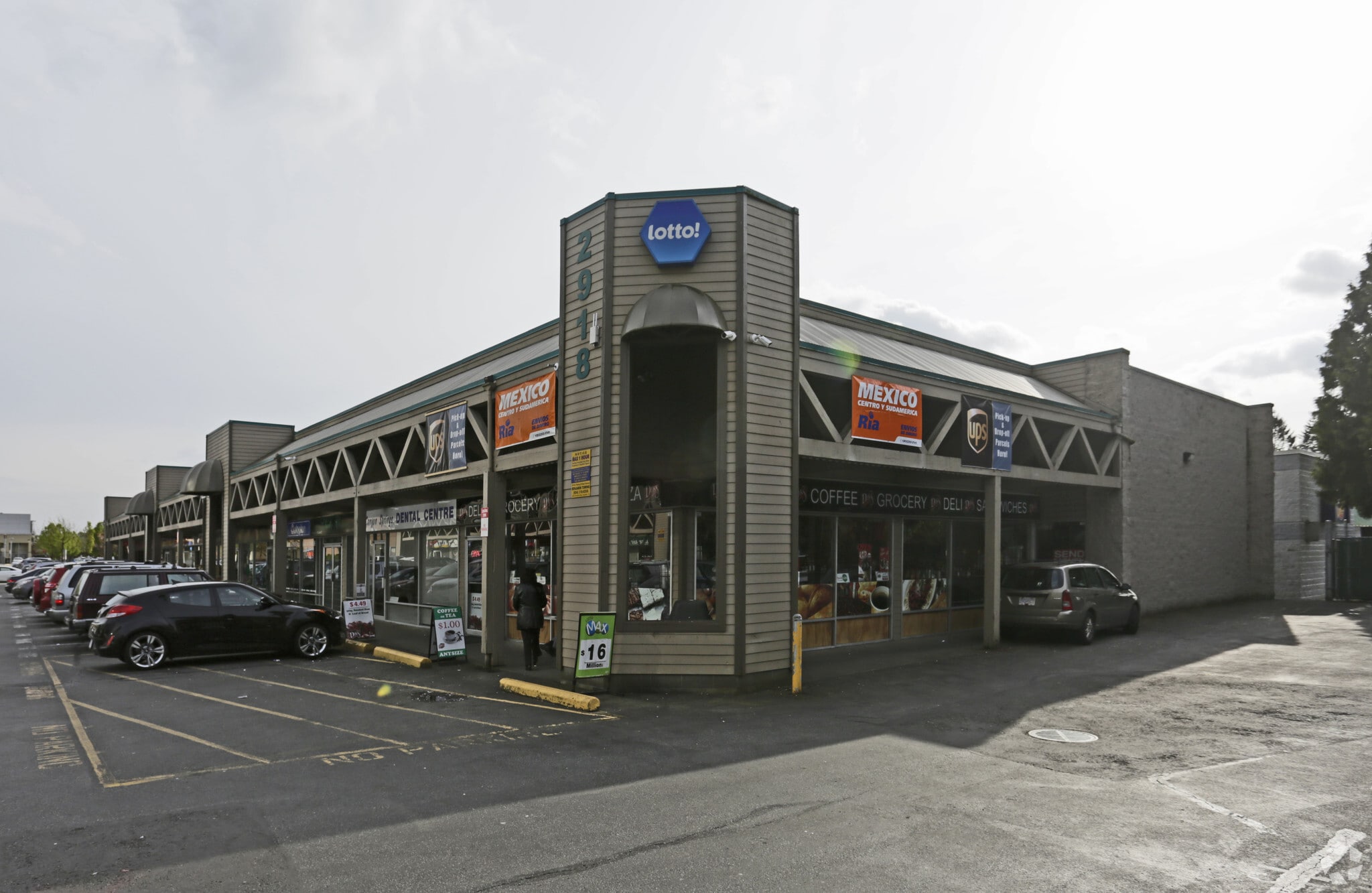 2922 Glen Dr, Coquitlam, BC for lease Primary Photo- Image 1 of 9