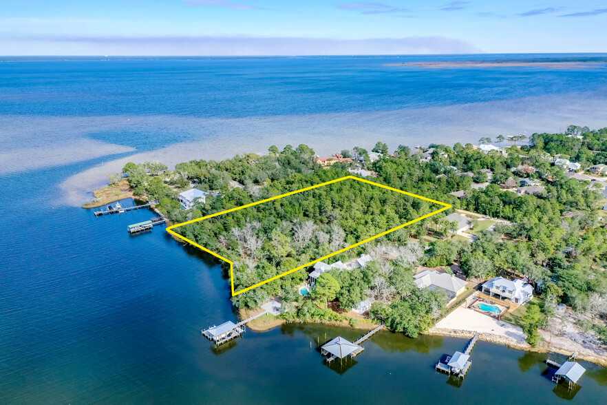 704 E Mack Bayou Dr, Santa Rosa Beach, FL 32459 | LoopNet