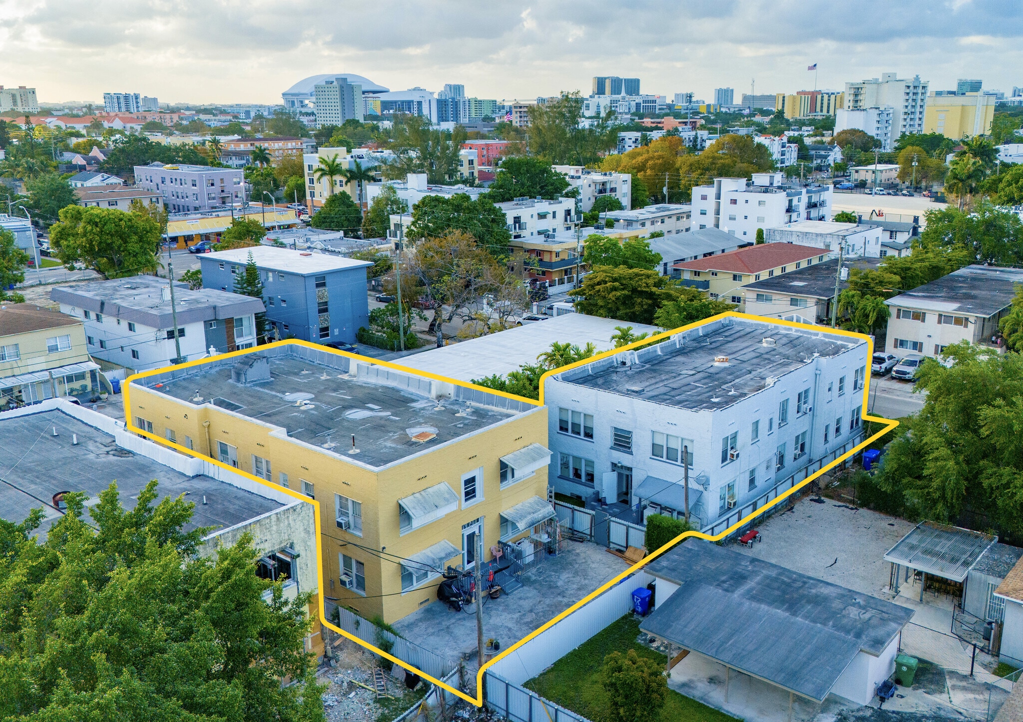 16-Unit Multifamily portfolio of 2 properties for sale on LoopNet.com Building Photo- Image 1 of 23