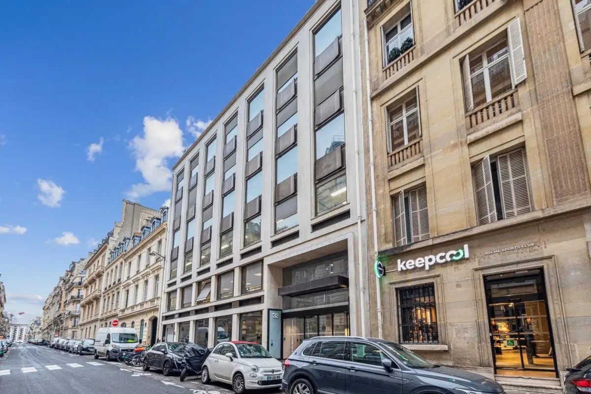 32 Rue De Lisbonne, Paris for lease Building Photo- Image 1 of 27