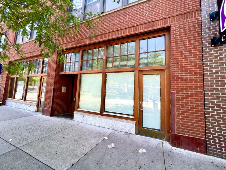 937-939 W Randolph St, Chicago, IL for lease - Building Photo - Image 2 of 14