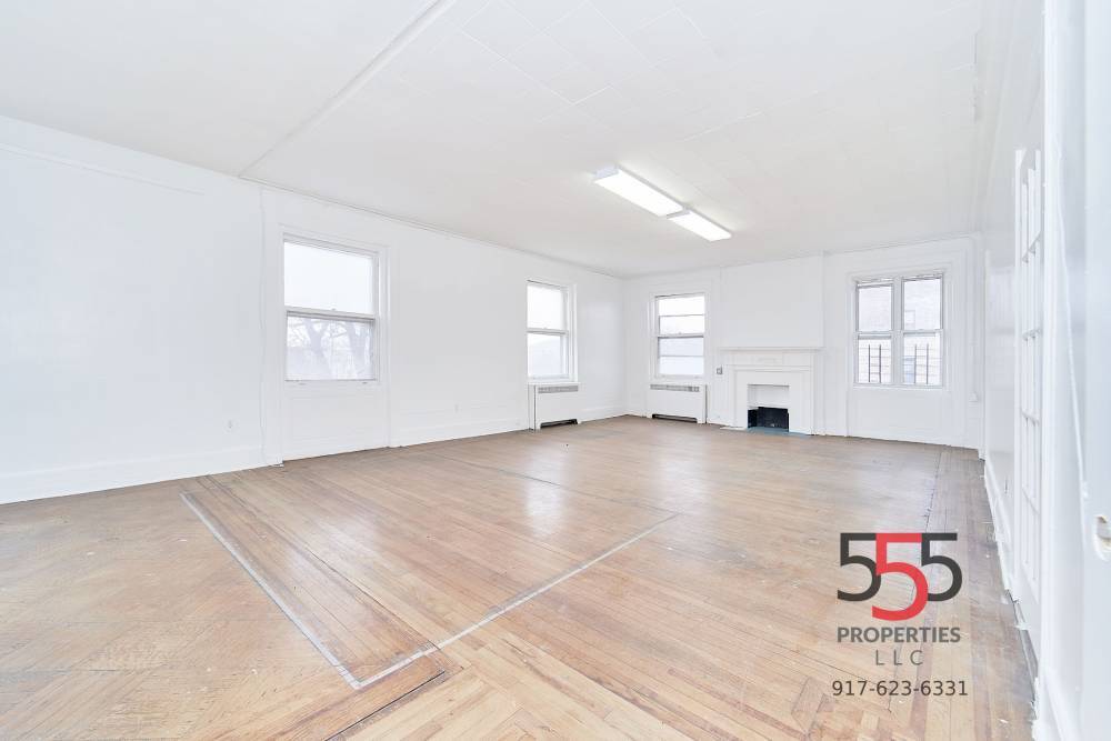 1337 President St, Brooklyn, NY for sale Interior Photo- Image 1 of 1