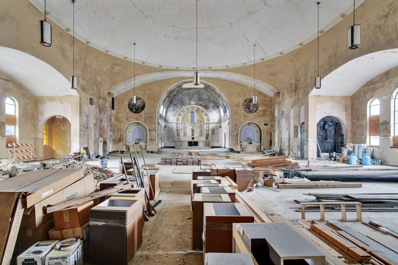 2400 Napoleon Ave, New Orleans, LA 70115