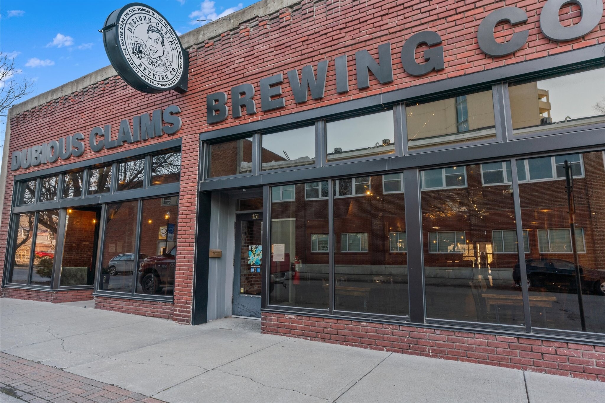 451 S Thompson Ave, Excelsior Springs, MO for sale Primary Photo- Image 1 of 71