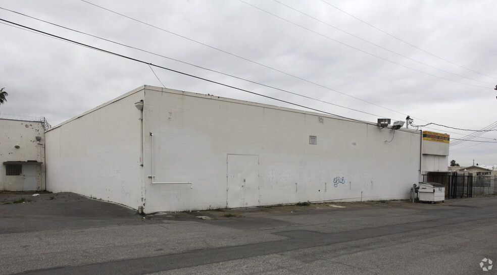 2800-2814 Niles St, Bakersfield, CA for sale - Building Photo - Image 2 of 4