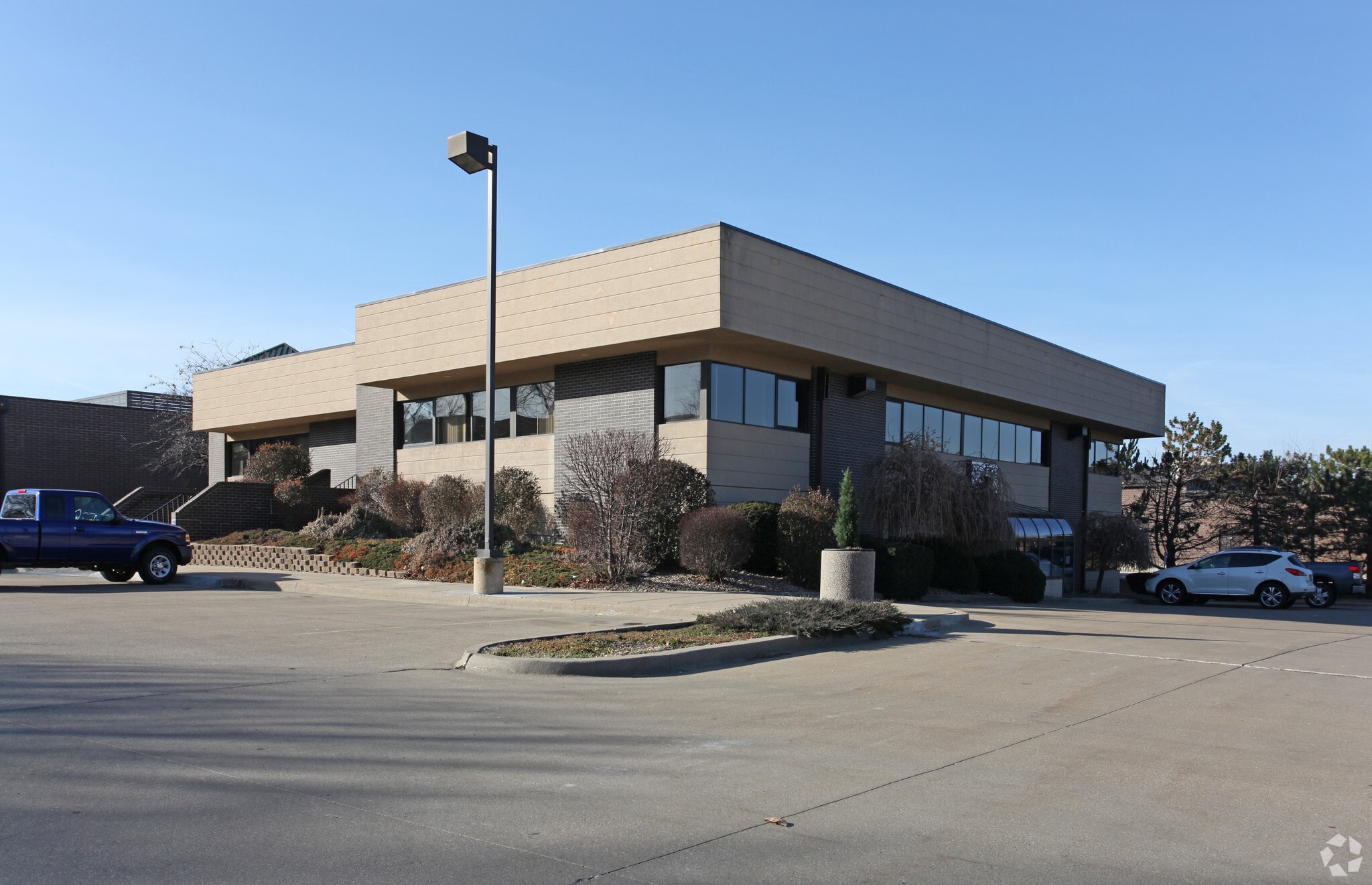 11644 W 75th St, Shawnee, KS 66214